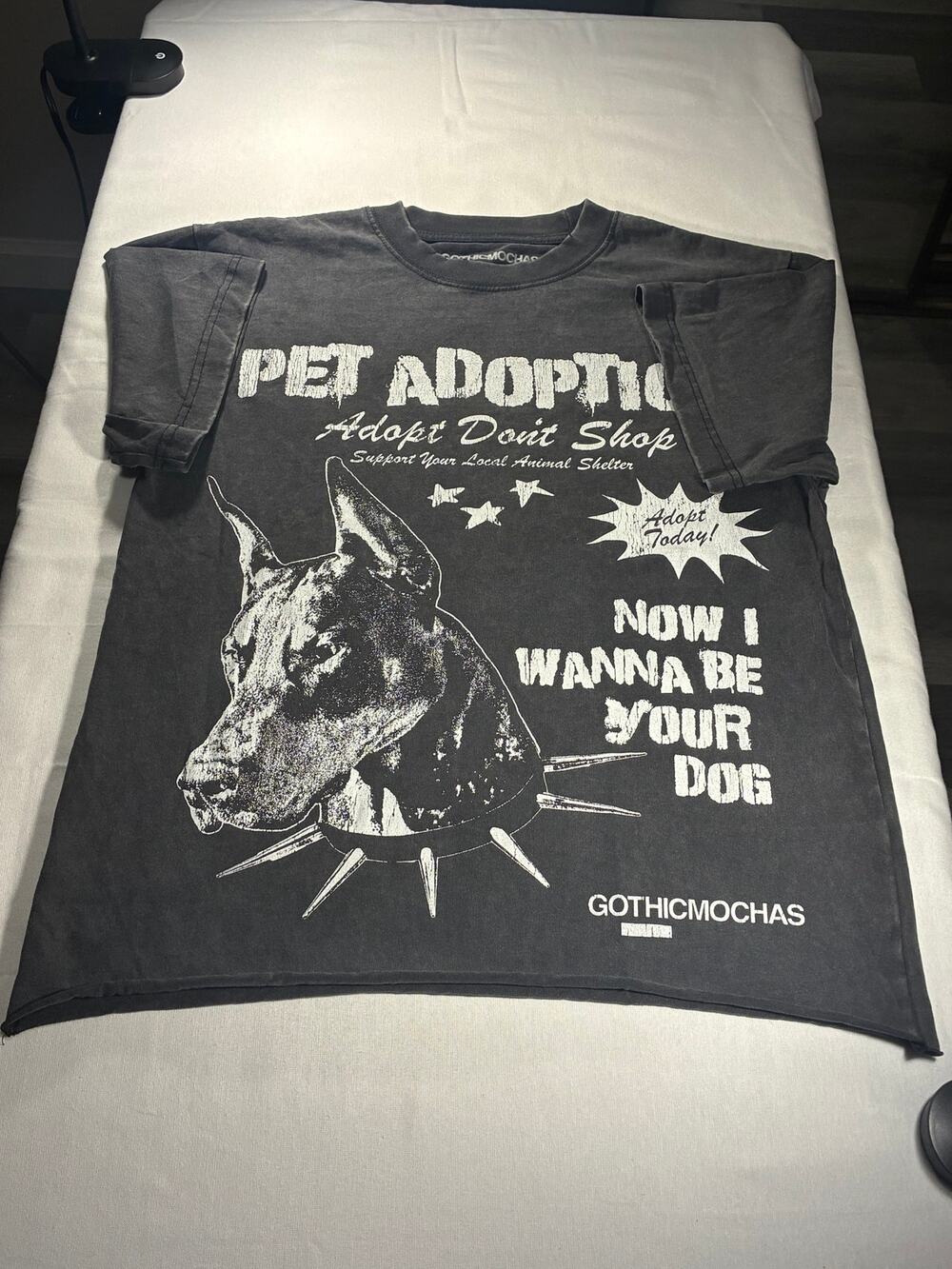 Gothic Mochas Pet Adoption Dog Graphic Tee Faded Black Grunge Shirt Small